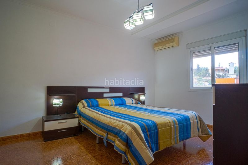 Foto e55f2935-7f55-49aa-8205-ed6a1b8edba4. Pis a Bolbaite