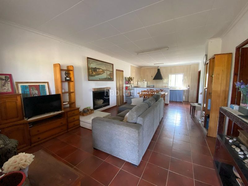Foto d1648a87-e52f-4146-9438-7a285e24bae7. Casa amb aparcament a Bolbaite