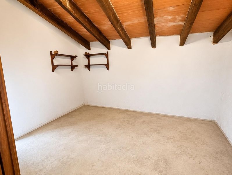 Foto d523f28f-c3d3-4bf5-b8ef-cf123672bb43. Casa amb aparcament a Manuel