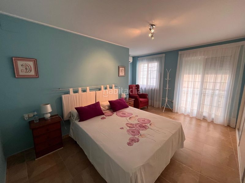 Foto e5a8f8bc-82e6-4aed-9217-8e8943f86d89. Casa a Navarrés