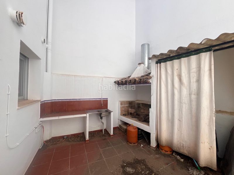 Foto 2e83c61e-175f-4c13-8a36-cb6c8d57bf3c. Casa amb aparcament a Bicorp
