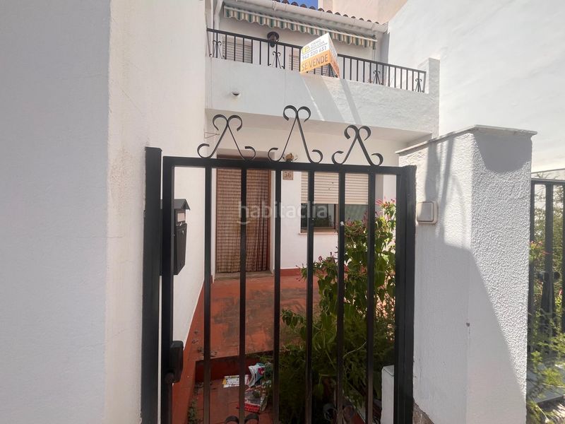 Foto ce7fbcb3-1ddd-477b-bd2c-545167e363c6. Casa amb aparcament a Bicorp