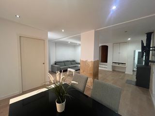 Casa  Calle remedio. Casa reformada con gran patio en una de las zonas más bonitas de