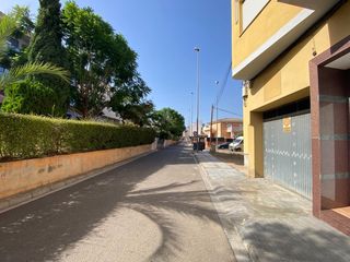 Aparcament cotxe a Anna. Amplia plaza de parking en anna, comunidad valenciana  oportunid