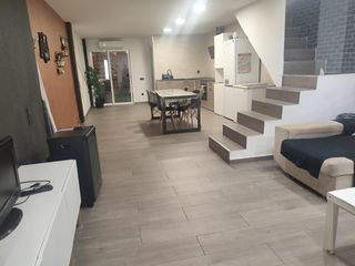 Maison à Villanueva de Castellón. Se vende casa en villanueva de castellón