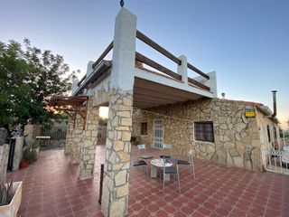 Maison à Chella. Encantadora casa de campo en chella, ideal para disfrutar de la