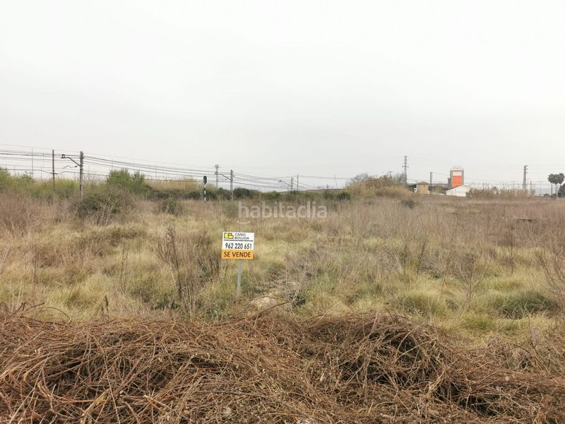 Foto b245d99e-721c-4f8d-88e3-43173b6a6bda. Terreny residencial a Alberic