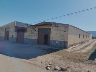 Local Comercial a Anna. Naves en venta situadas en la comarca de la canal de navarres, l