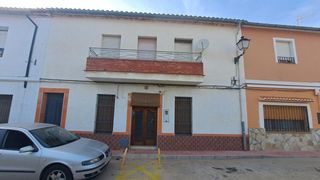 Masia en Sumac�rcer. Casa de pueblo en sumacarcer cerca de la naturaleza