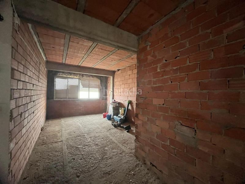 Foto 6da9b214-9d63-4848-b913-41b7f7487aed. Edifici a Canals