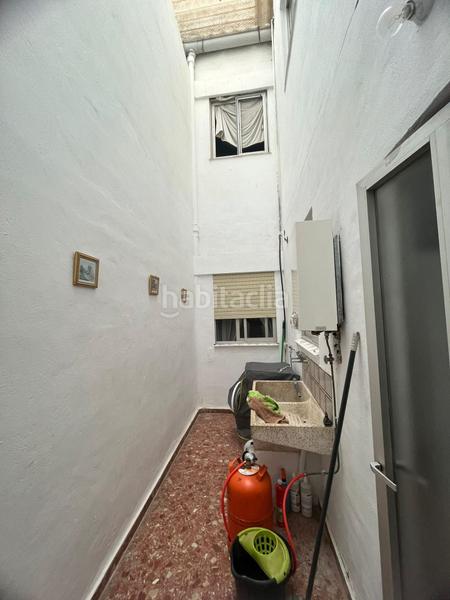 Foto 85c422aa-ea7c-42e0-beb0-80a85c327d97. Edifici a Canals