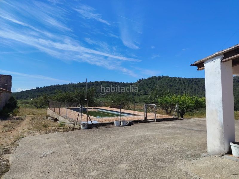 Foto 8215a726-8a50-4744-b8fb-848a8b6be689. Xalet amb aparcament piscina a Navarrés