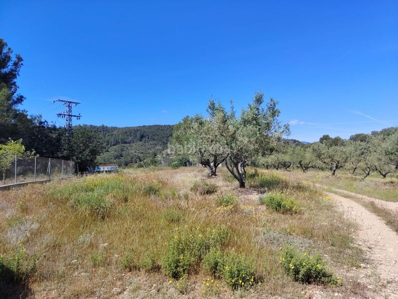 Foto a6cb84a4-7325-443a-b24b-89b11f901394. Xalet amb aparcament piscina a Navarrés
