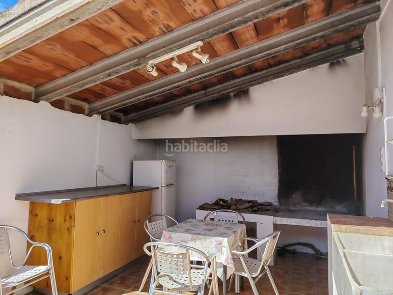 Foto d116f07d-ac36-4f54-b6ca-cef351aca564. Xalet amb aparcament piscina a Navarrés