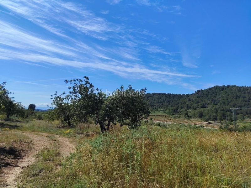 Foto fcd35b64-478a-4c85-b6f0-e490cb95d95a. Xalet amb aparcament piscina a Navarrés