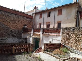Masia a Bolbaite. Gran casa en el centro de bolbaite!!!!!!!!!