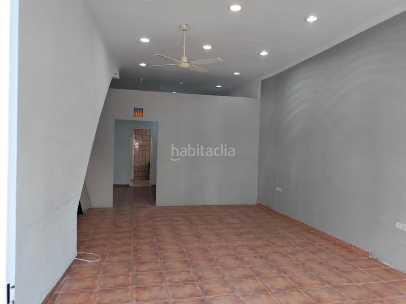Foto b7f6c8fa-1edb-43a3-8e20-7c9fc1441cb6. Lloguer local comercial a Canals