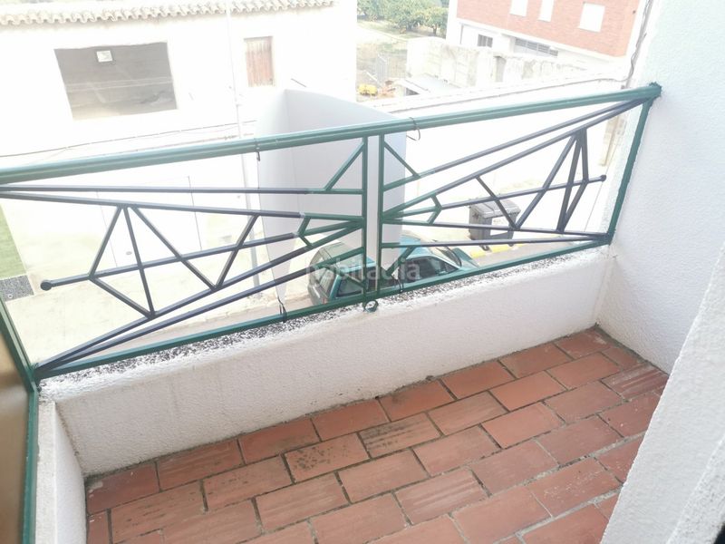Foto 9029a58f-1877-4280-99a6-188babdfbe3d. Pis a avenida valencia 54 a Quesa