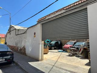 Terreny residencial en Los ngeles. Casa planta baja en los ngeles
