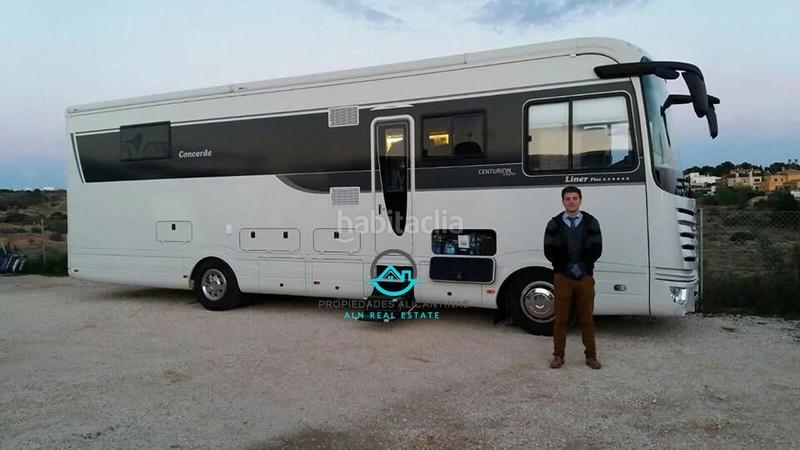 Foto a83572fd-f2b5-47ec-b9a0-12184598eac0. Terreno residencial venta de camping en Centro Santa Pola