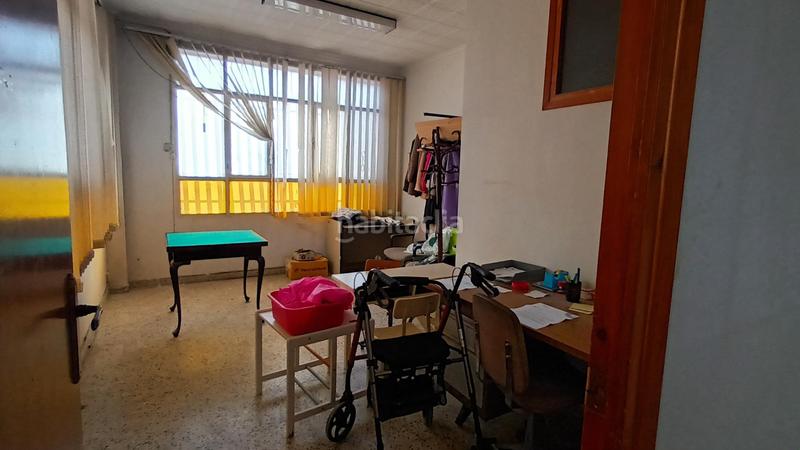 Foto 4e1b3321-34dc-4818-89c4-d964b36ca64e. Local comercial  en planta baja en esquina en Villena