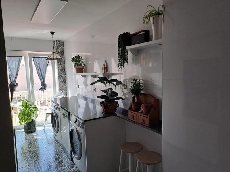 Foto 2bb5e4ef-e4d4-49e5-8f4b-220ff67af43c. Pis a El Mercado - Plaza de Toros Villena