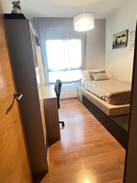 Foto 4e4d7b2b-9f25-4d86-87da-33bb678f016e. Piso  de 3 habitaciones y 2 baños, con excelente reforma en Terramelar en Paterna