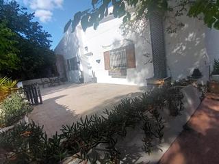 Chalet  Partida casas de menor. Encantadora casa de campo a 10 minutos de villena