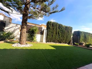 Xalet a La Cañada. Excelente chalet en venta, ubicado en paterna