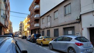Casa a Calle celada 16. Casa  en excelente ubicación en villena