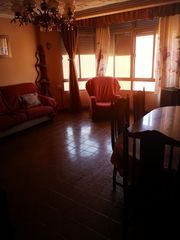 Etagenwohnung in El Carril - Paseo de Chapi. Luminosidad, ubicación y potencial en una de las zonas más práct