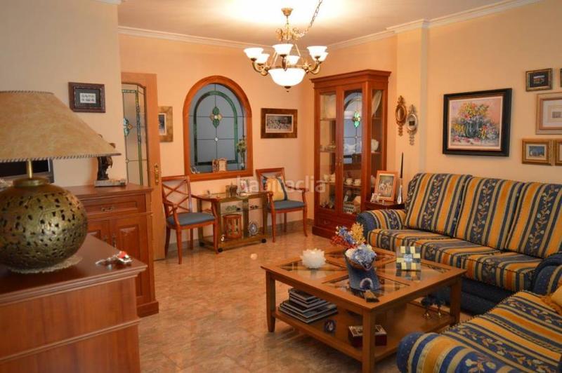 Foto 2f804953-bf89-43c3-8561-48abaa851ee1. Maison dans El Rabal Villena