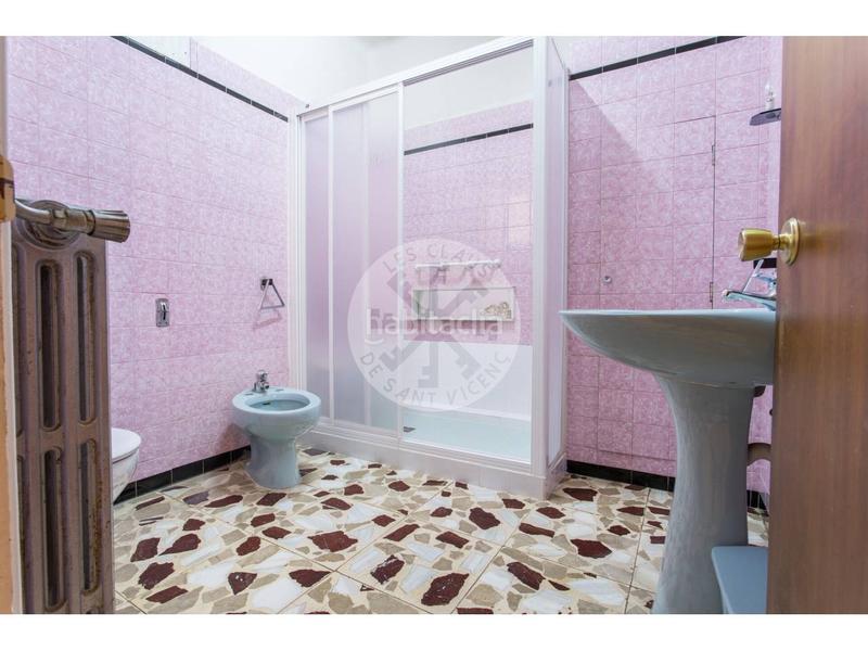 Foto 082d8b0b-fc96-4ec9-bd0d-cf84886bcdef. Edifici a Monistrol de Montserrat