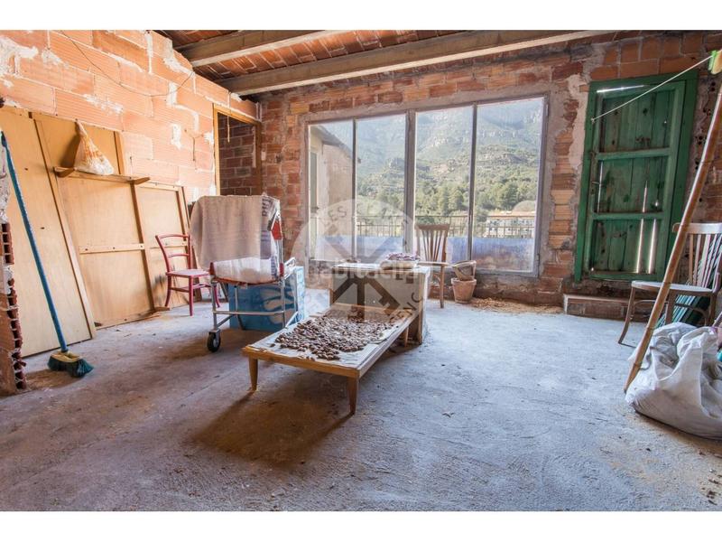 Foto 23b678e7-b72d-41c7-9284-4785de334343. Edifici a Monistrol de Montserrat