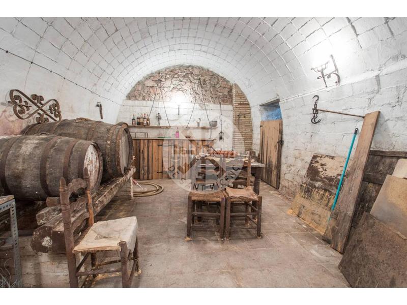 Foto 2eb8caf3-2956-4796-9411-9d7832485c59. Edifici a Monistrol de Montserrat