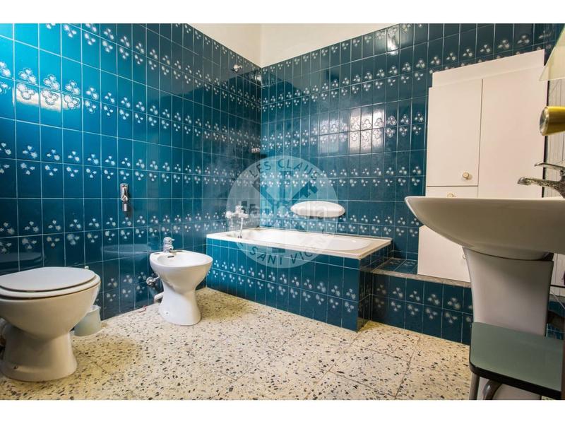 Foto addea4af-8ffd-4735-b505-a6e83490d18f. Edifici a Monistrol de Montserrat