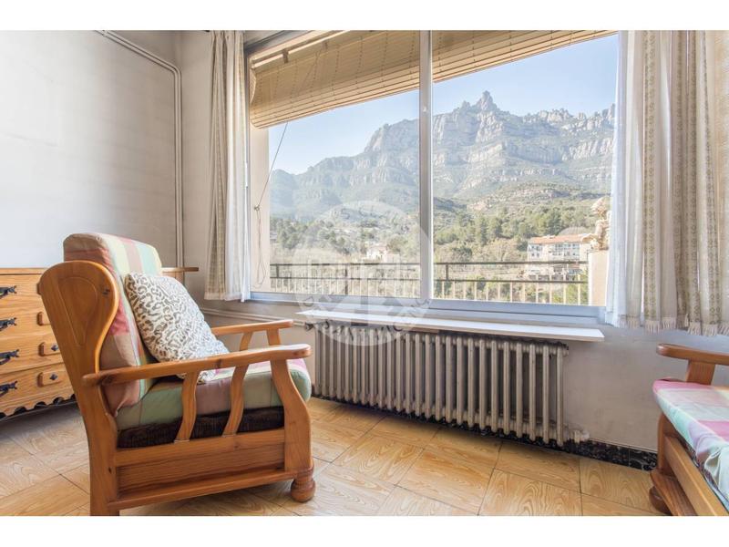 Foto f2b2eef6-5458-485f-96a0-d4f495cedc45. Edifici a Monistrol de Montserrat