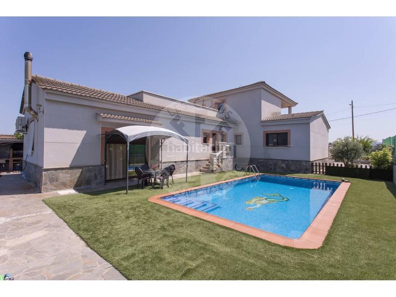 Foto e97f6581-21a6-4d65-8d34-115f062d8515. Haus mit parking pool in Pont de Vilomara i Rocafort (El)
