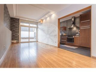 Haus in Dreta de l´Eixample. Casa adosada en venta en sant vicenç de castellet