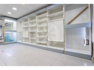 Lloguer Local Comercial a Sant Vicenç de Castellet. Oportunidad única en el corazón de sant vicenç de castellet por