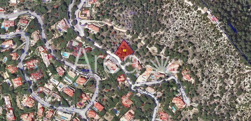 Foto 2a200724-6217-4d73-a267-025cb592c423. Terreny residencial a roques a Cabrils