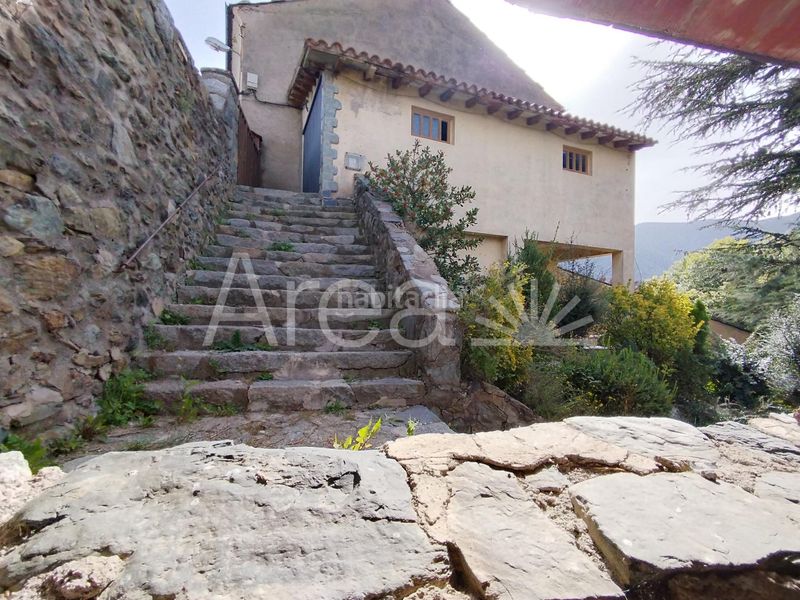 Foto 167a7e05-aff1-4cd1-931d-6117ae6cf047. Xalet amb aparcament piscina a Planoles