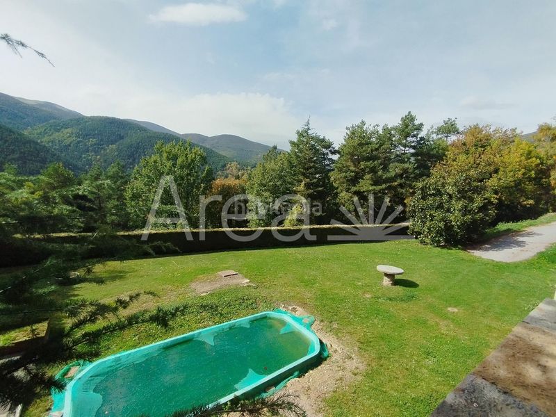 Foto 3ada956d-8ea3-4000-9ff0-6e0f97b97c50. Xalet amb aparcament piscina a Planoles