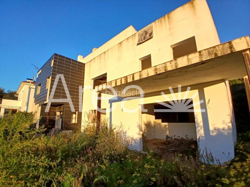 Foto 7a2875df-2e95-427c-92c8-8d765597aede. Chalet  obra parada en Urbanitzacions Arenys de Mar