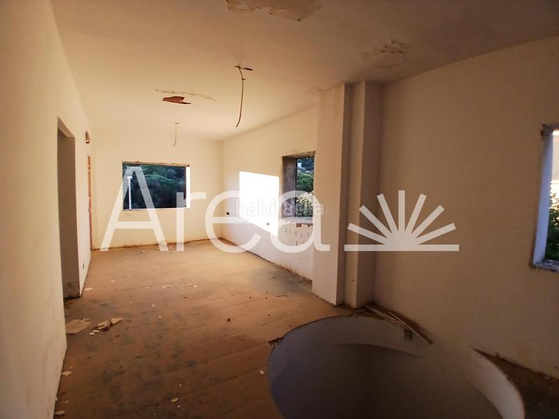 Foto 89cfba1f-b9b2-400f-a8fe-6d994eb5461d. Chalet  obra parada en Urbanitzacions Arenys de Mar