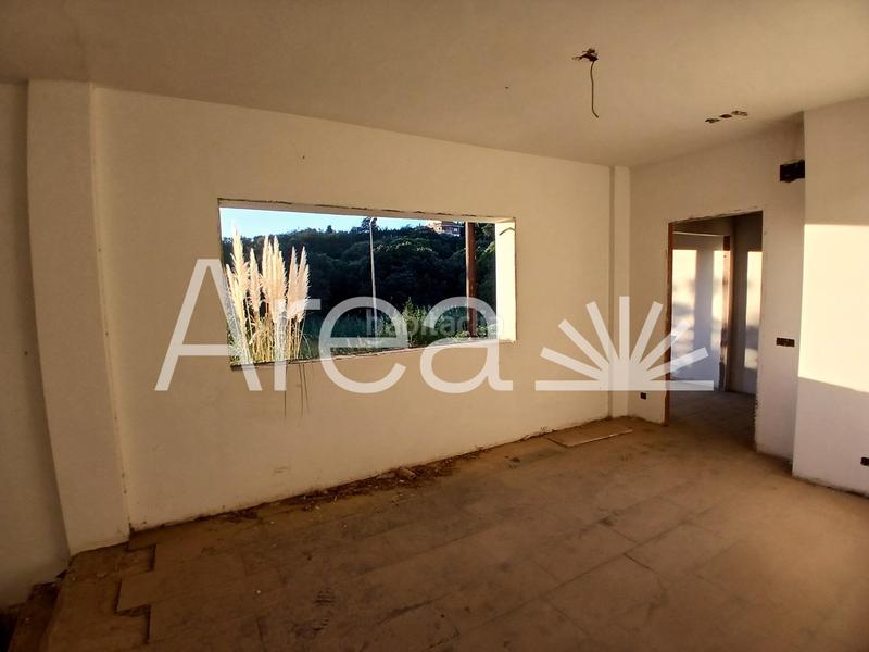 Foto bbefb6c9-e98d-4503-ab5f-b6002cd0b38a. Chalet  obra parada en Urbanitzacions Arenys de Mar