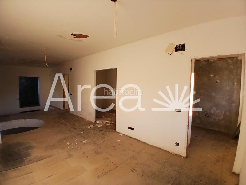 Foto c3004d33-a5b1-4eb9-9660-6f8360232282. Chalet  obra parada en Urbanitzacions Arenys de Mar