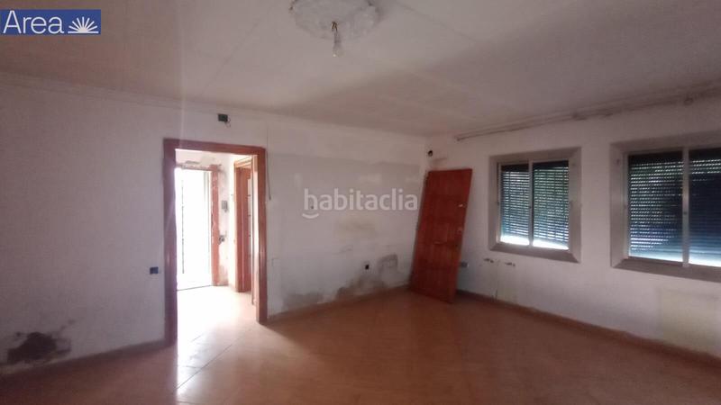 Foto 7c31e05d-04ab-4243-b1a8-3d1cd00c2b5c. Casa con parcheggio in Urbanitzacions Argentona