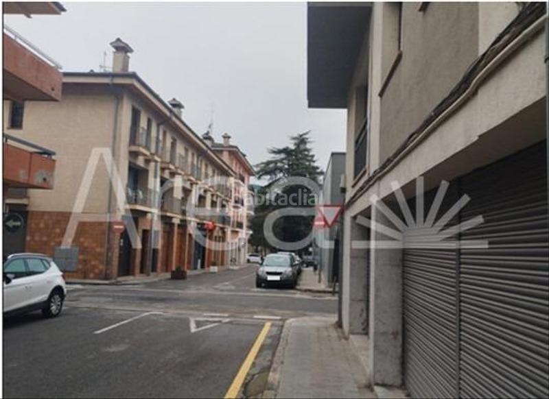 Foto 2eb0a8fc-b7df-40b7-bf56-23ceee611ade. Aparcament cotxe a Ripoll