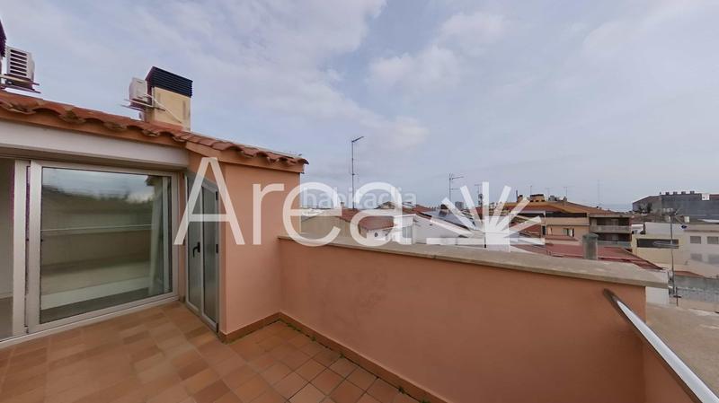 Foto 68c48e19-a14c-41c7-95ef-fee3b781093c. Alquiler ático fantastico duplex en alquiler temporal en Mataró